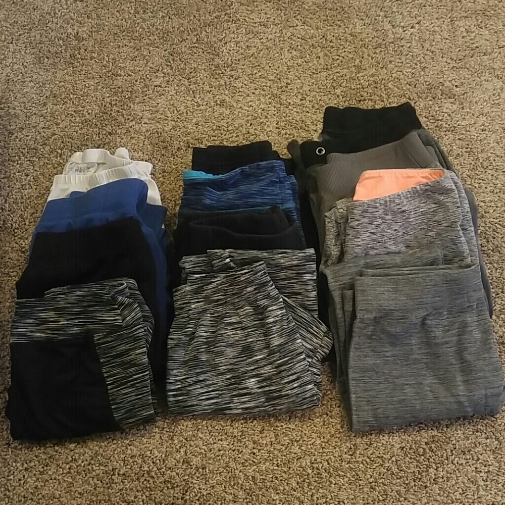 10 Legging 2 sweat pants bundle